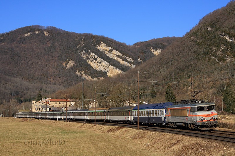 BB 22346(1).JPG